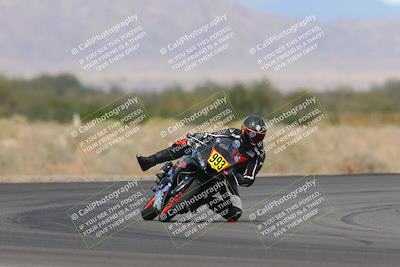 media/Oct-30-2022-CVMA (Sun) [[fb421c3cec]]/Race 6 500 Supersport-350 Supersport/